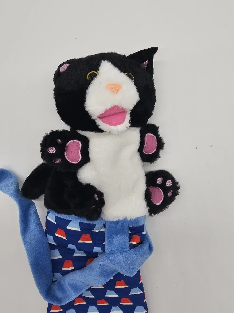 Black & White Plush Cat Wrestling Toy Sleeve Puppet